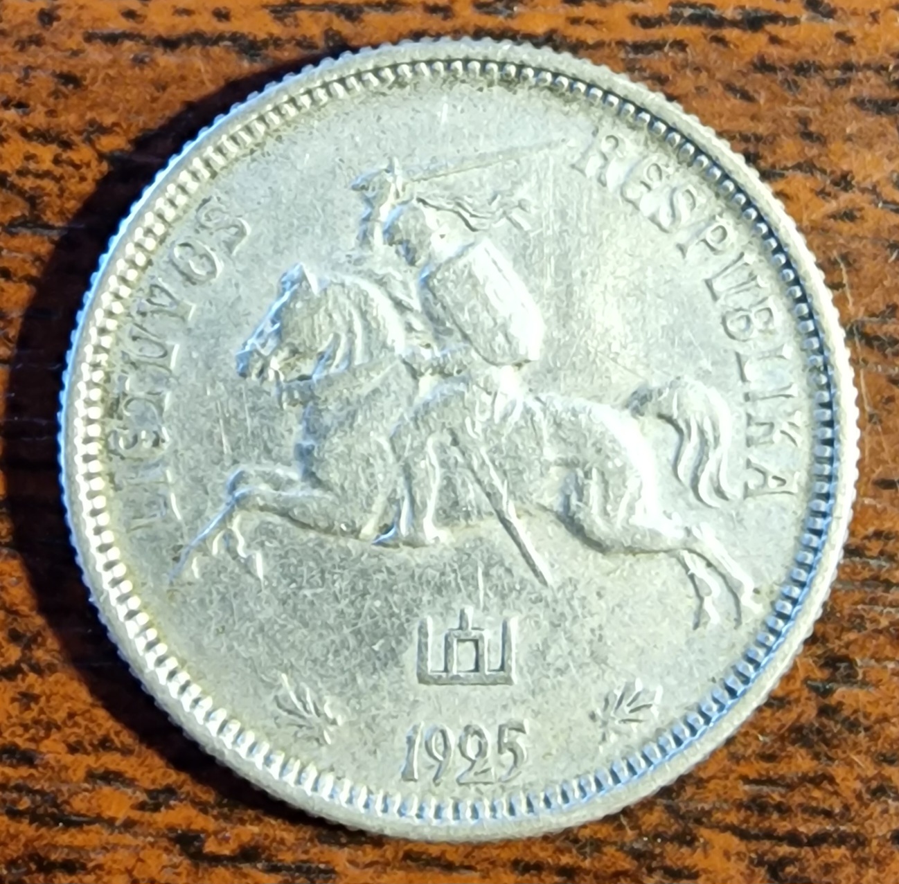 2 Litu 1925 E1 - Pilt 2
